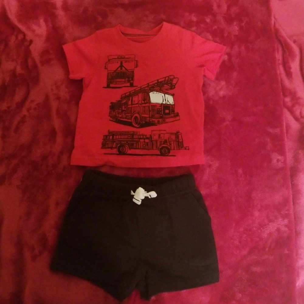 Boy's shorts set